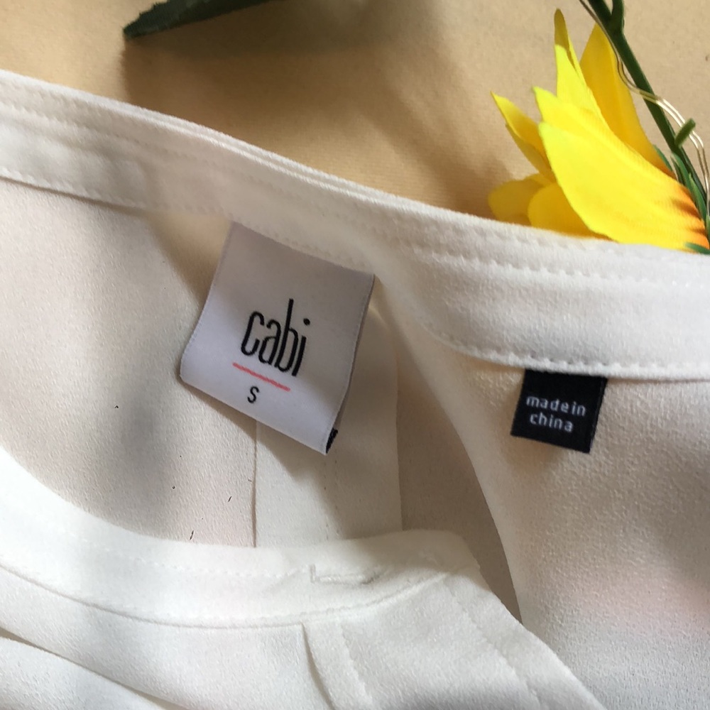 Cabi 5521 Float Blouse Button Front Flutter Sleev… - image 7